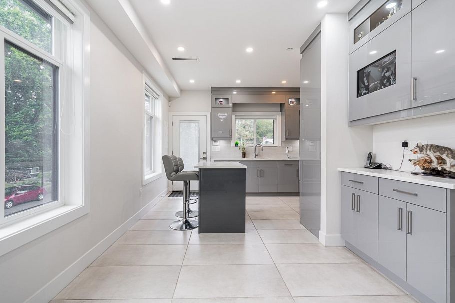 6370 Ross Street Vancouver, BC - 11