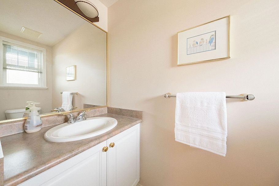 651 St. Andrews Avenue North Vancouver, BC - 25