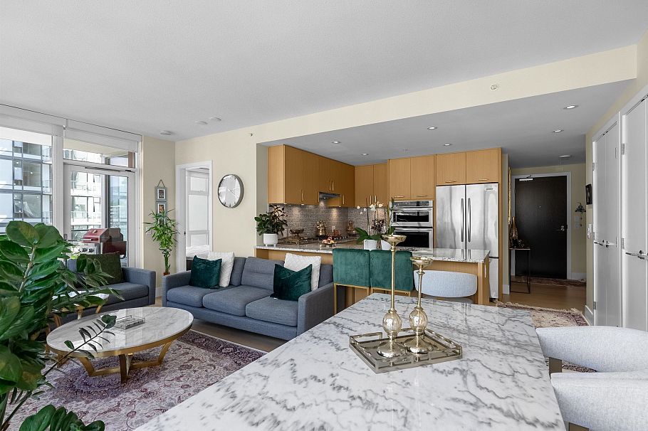 1401 150 W 15th Street North Vancouver, BC - 10