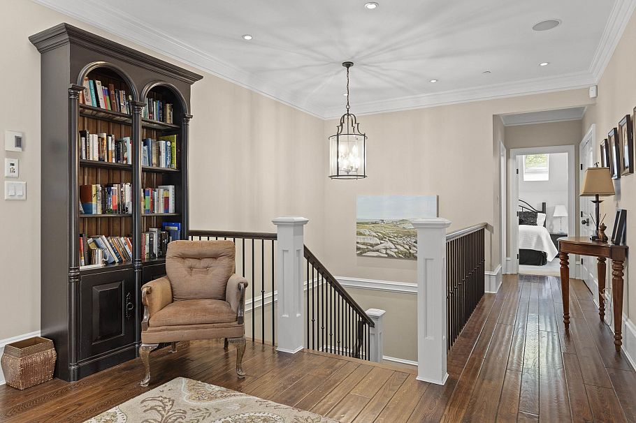 5559 Alma Street Vancouver, BC - 18