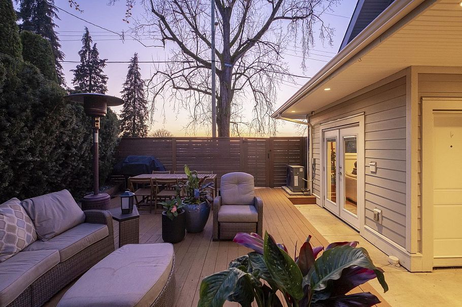 3217 Matapan Crescent Vancouver, BC - 2