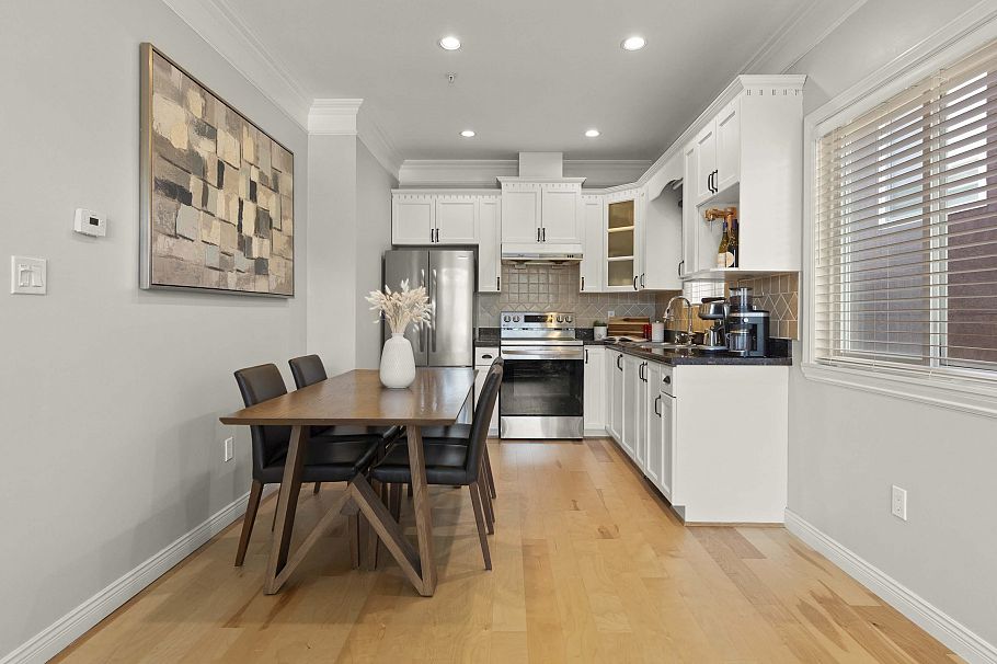 1336 E 16th Avenue Vancouver, BC - 6