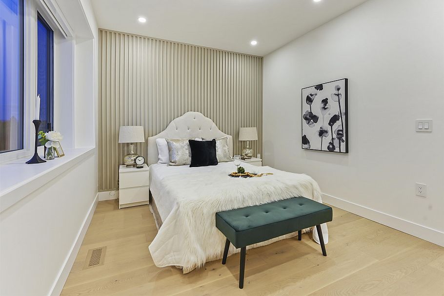 1 1322 E 13th Avenue Vancouver, BC - 17