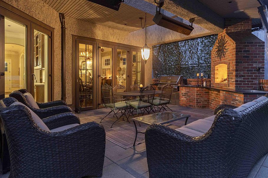 5559 Alma Street Vancouver, BC - 30