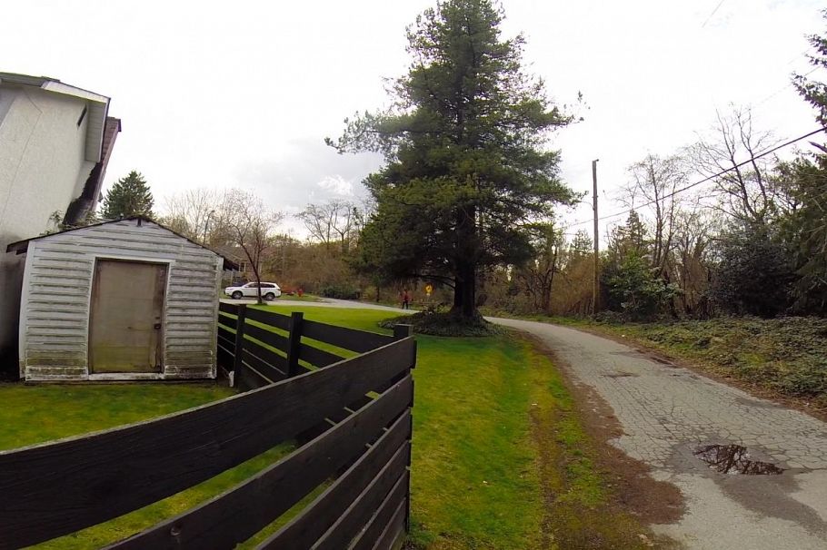 2925 E 25th Avenue Vancouver, BC - 14