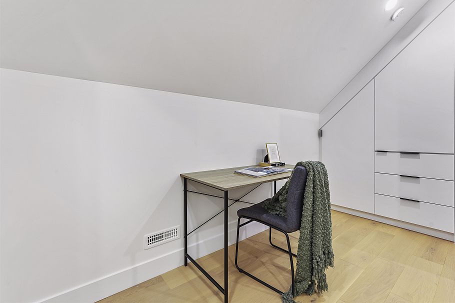 1 1322 E 13th Avenue Vancouver, BC - 29