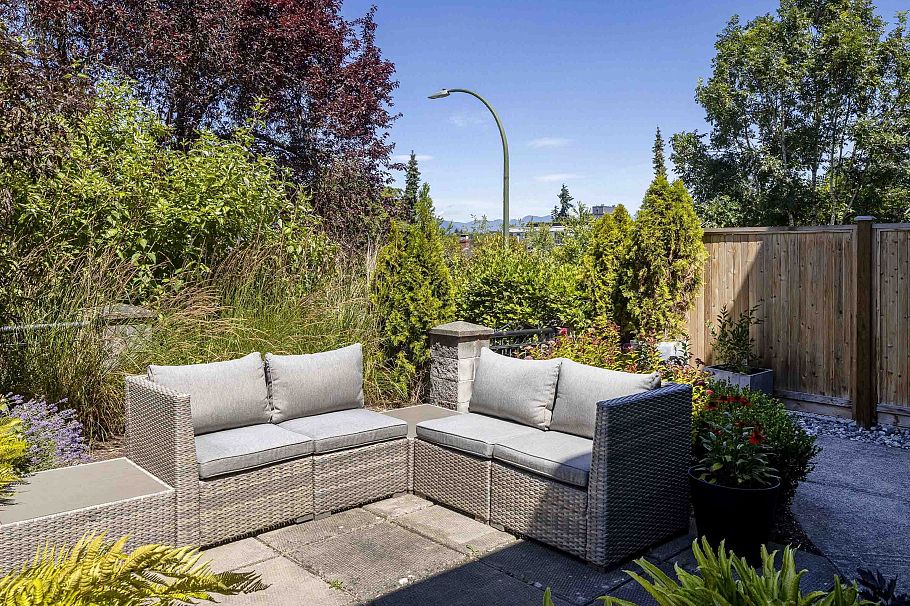 1336 E 16th Avenue Vancouver, BC - 35