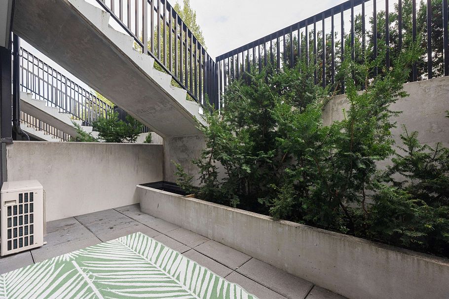 106 649 E 3rd Street North Vancouver, BC - 29