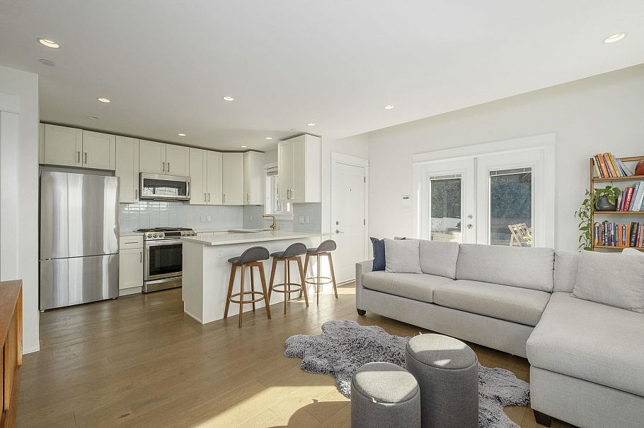 3217 Matapan Crescent Vancouver, BC - 7