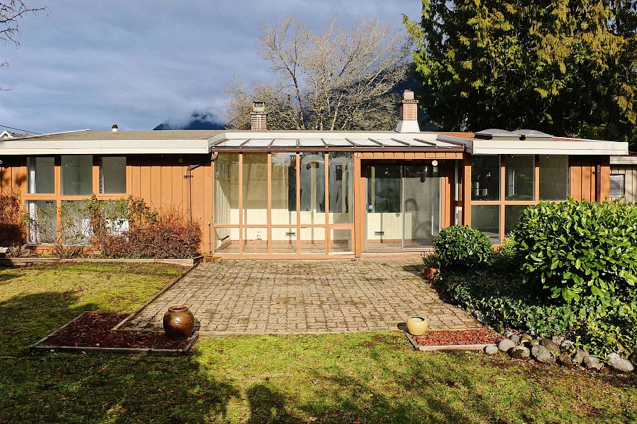 4067 Sunnycrest Drive North Vancouver, BC - 17