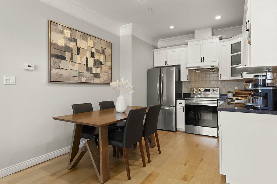 1336 E 16th Avenue Vancouver, BC - 8