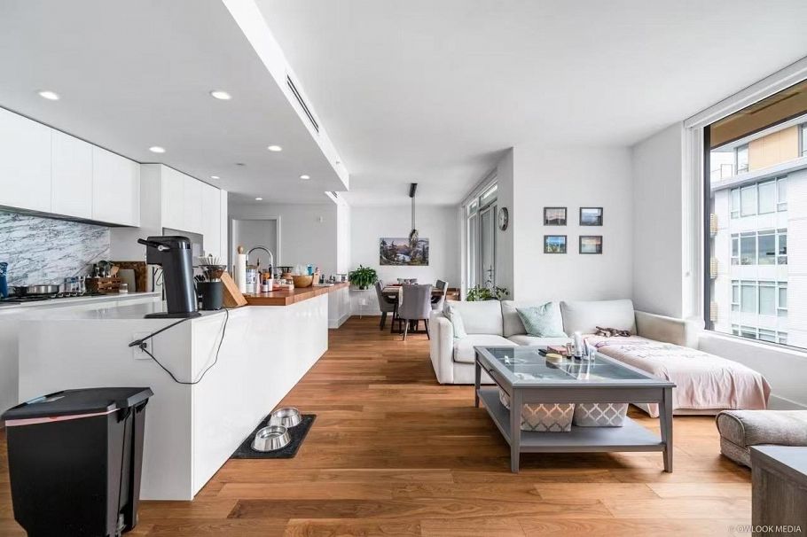 504 375 W 59th Avenue Vancouver, BC - 1