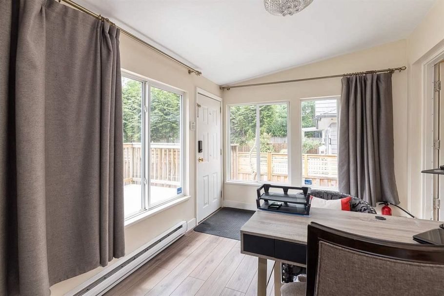 4318 W 11th Avenue Vancouver, BC - 16