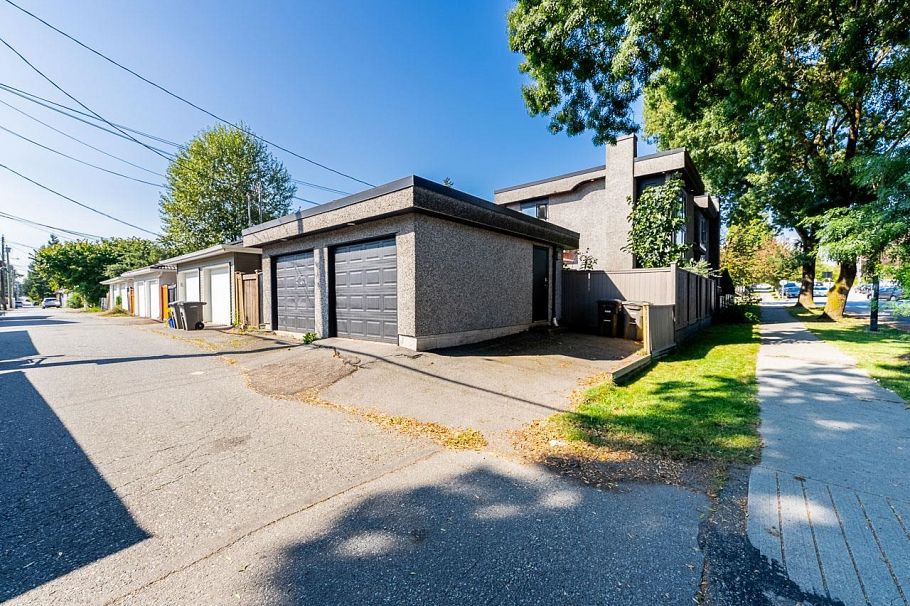 3205 Carolina Street Vancouver, BC - 31