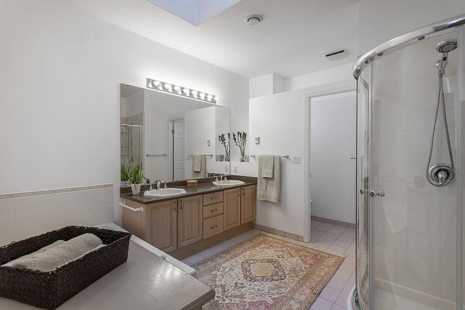 405 3777 W 8th Avenue Vancouver, BC - 24