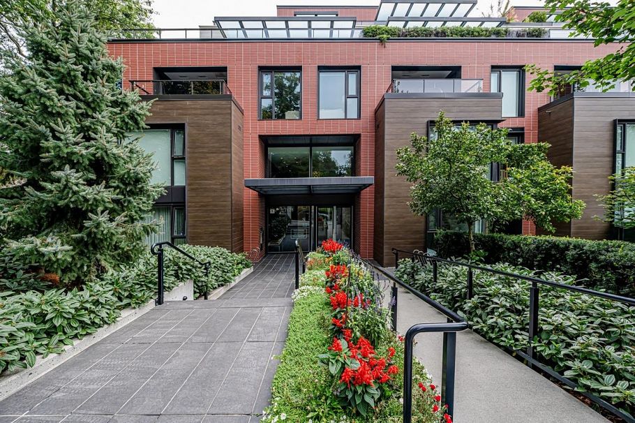 212 7128 Adera Street Vancouver, BC - 2