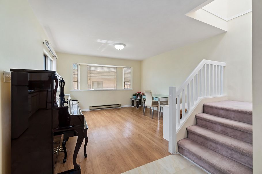 8489 French Street Vancouver, BC - 12