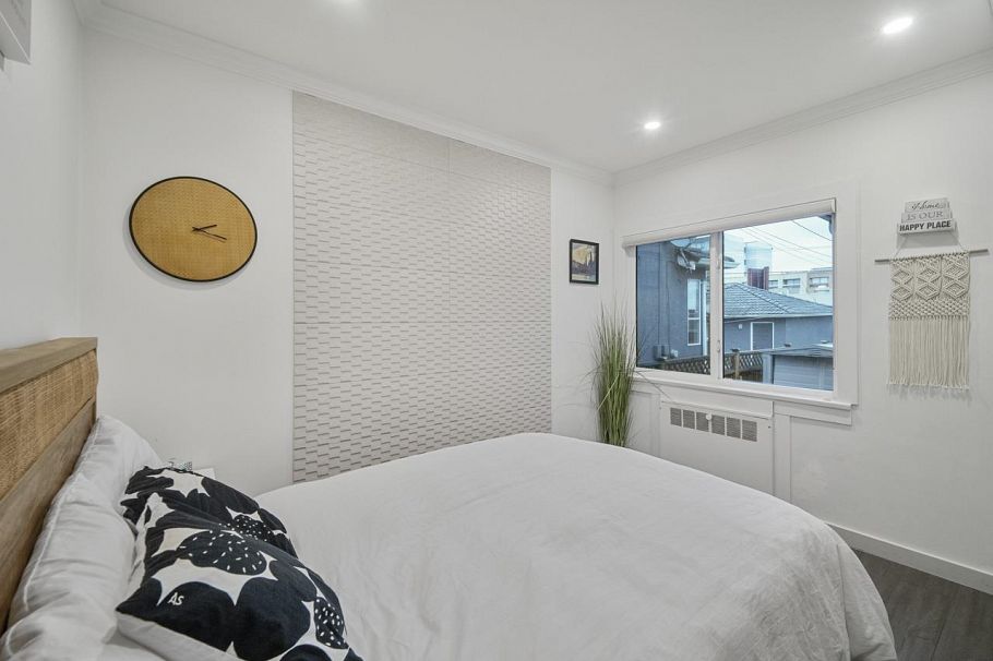 2871 E Pender Street Vancouver, BC - 7