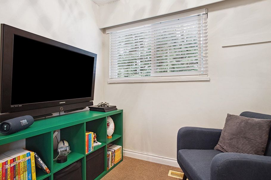 2569 Hyannis Point North Vancouver, BC - 33