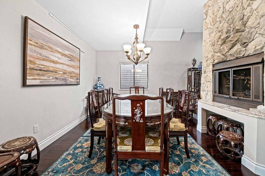 3435 St. Georges Avenue North Vancouver, BC - 22