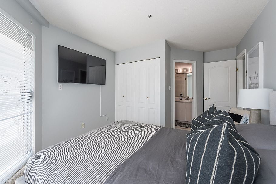 208 788 W 8th Avenue Vancouver, BC - 11