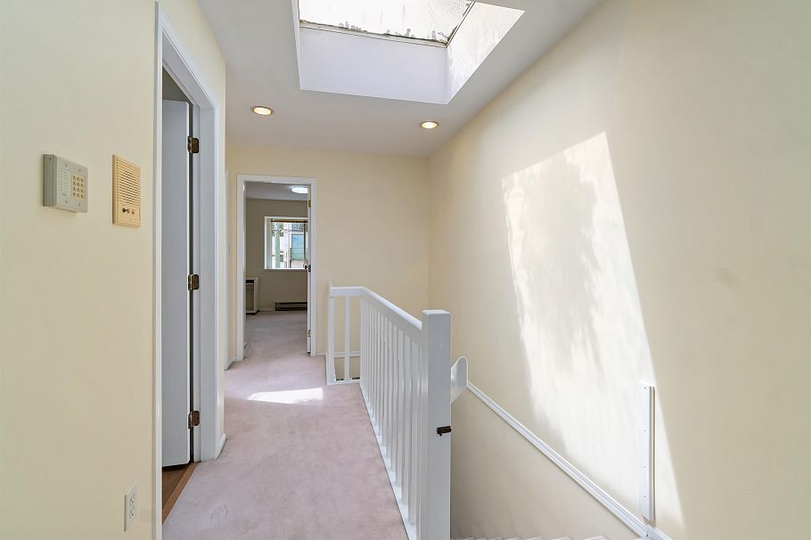 8489 French Street Vancouver, BC - 24