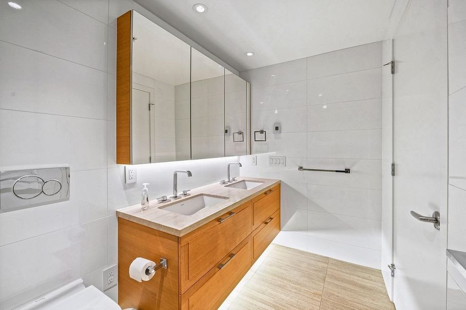 212 7128 Adera Street Vancouver, BC - 18