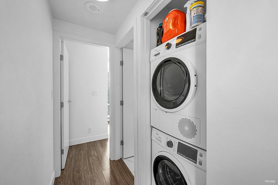 513 1283 Howe Street Vancouver, BC - 17