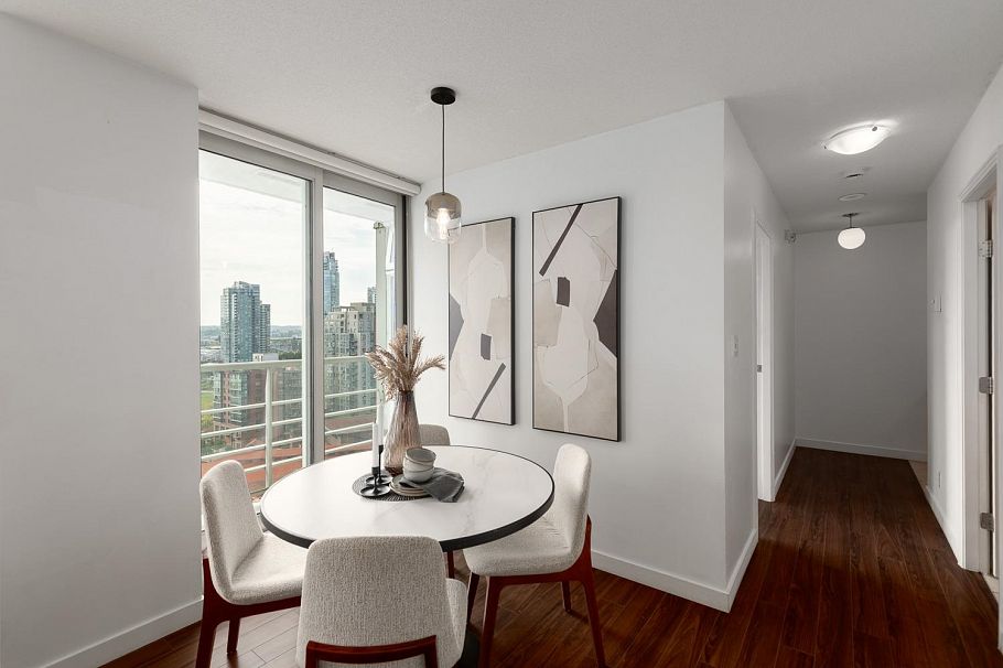 1907 1199 Marinaside Crescent Vancouver, BC - 7