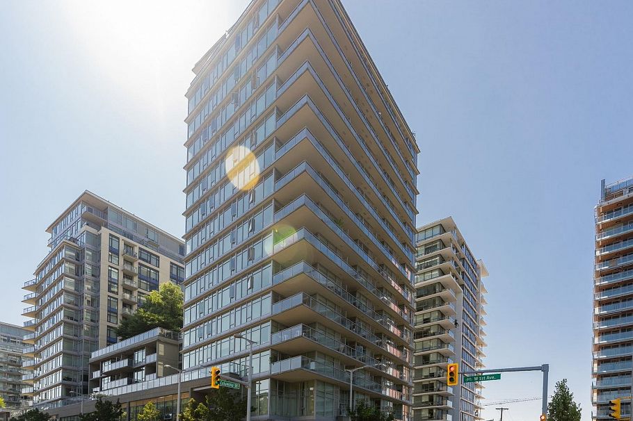 605 1708 Columbia Street Vancouver, BC - 1