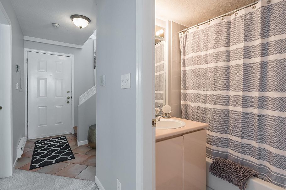 208 788 W 8th Avenue Vancouver, BC - 6