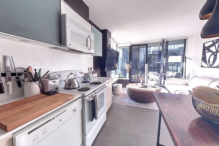 505 66 W Cordova Street Vancouver, BC - 4