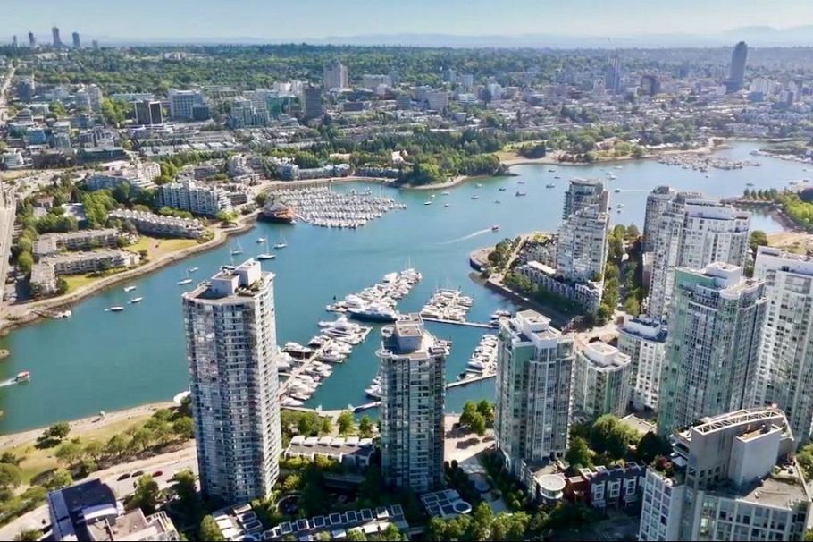 707 1067 Marinaside Crescent Vancouver, BC - 28