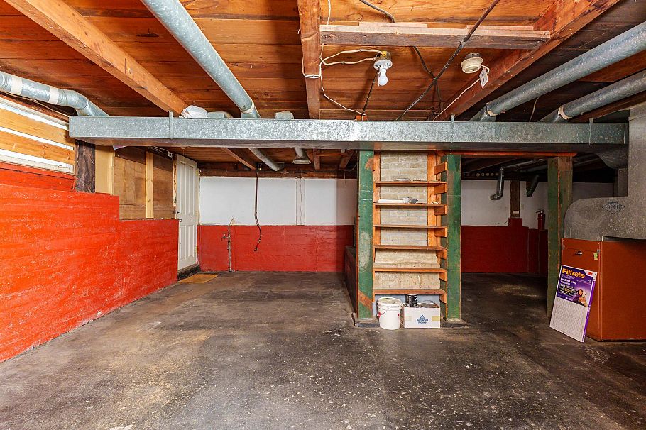 4150 Dollarton Highway North Vancouver, BC - 32