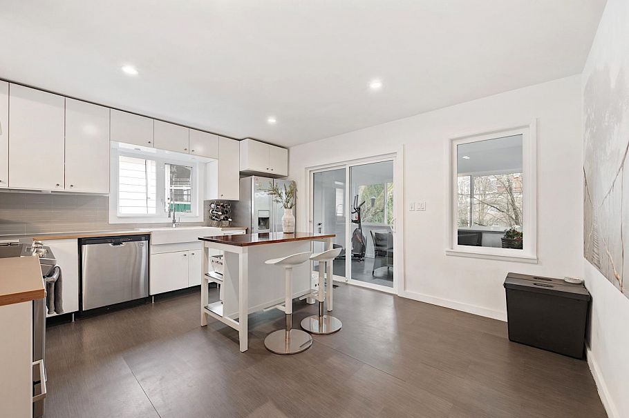 2520 E 8th Avenue Vancouver, BC - 6