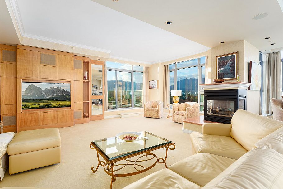 PH3 1790 Bayshore Drive Vancouver, BC - 1