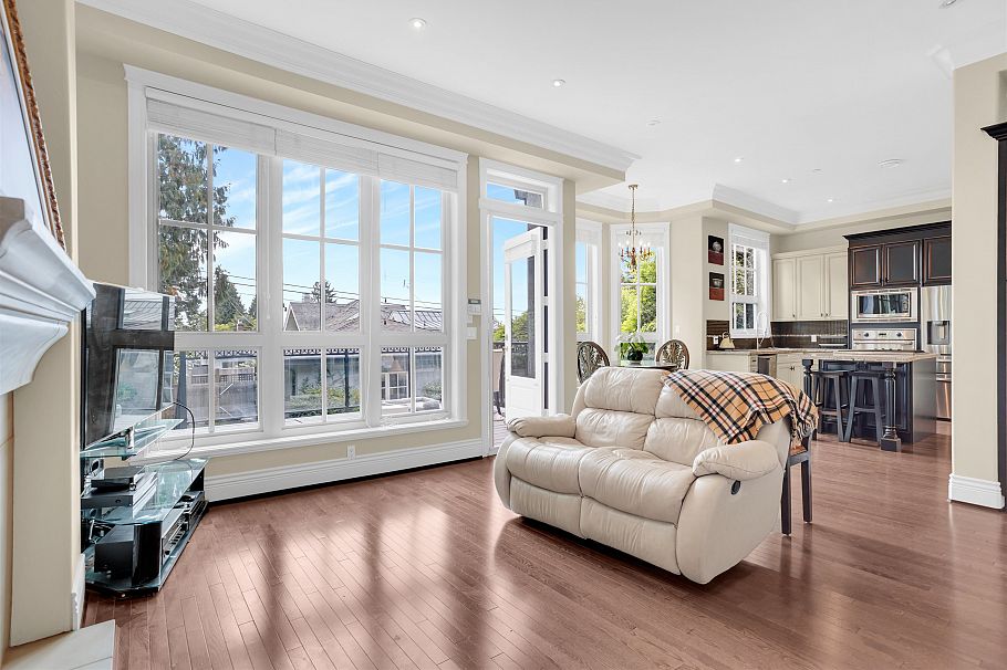 4038 W 33rd Avenue Vancouver, BC - 14