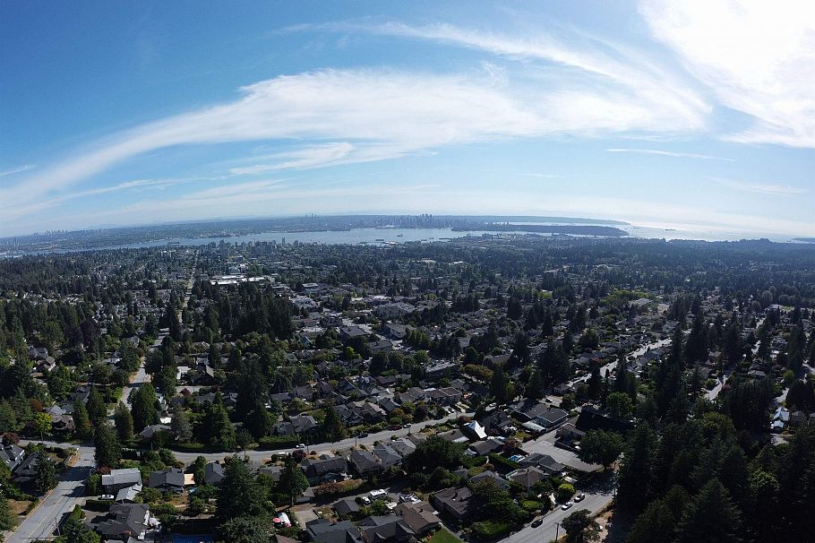 3435 St. Georges Avenue North Vancouver, BC - 9