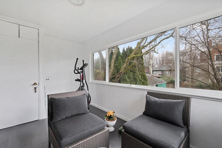 2520 E 8th Avenue Vancouver, BC - 13