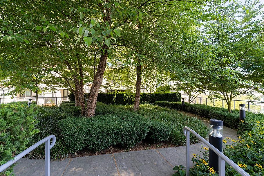 605 1708 Columbia Street Vancouver, BC - 35