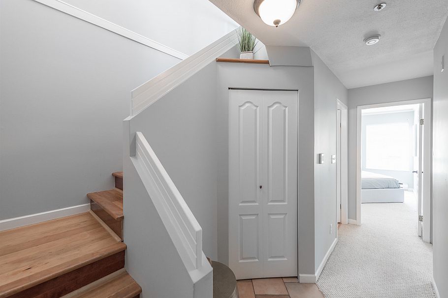 208 788 W 8th Avenue Vancouver, BC - 18