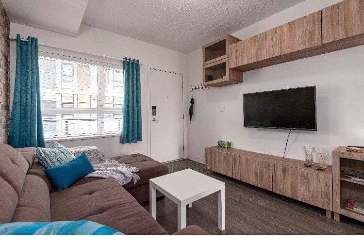 418 138 E Hastings Street Vancouver, BC - 1