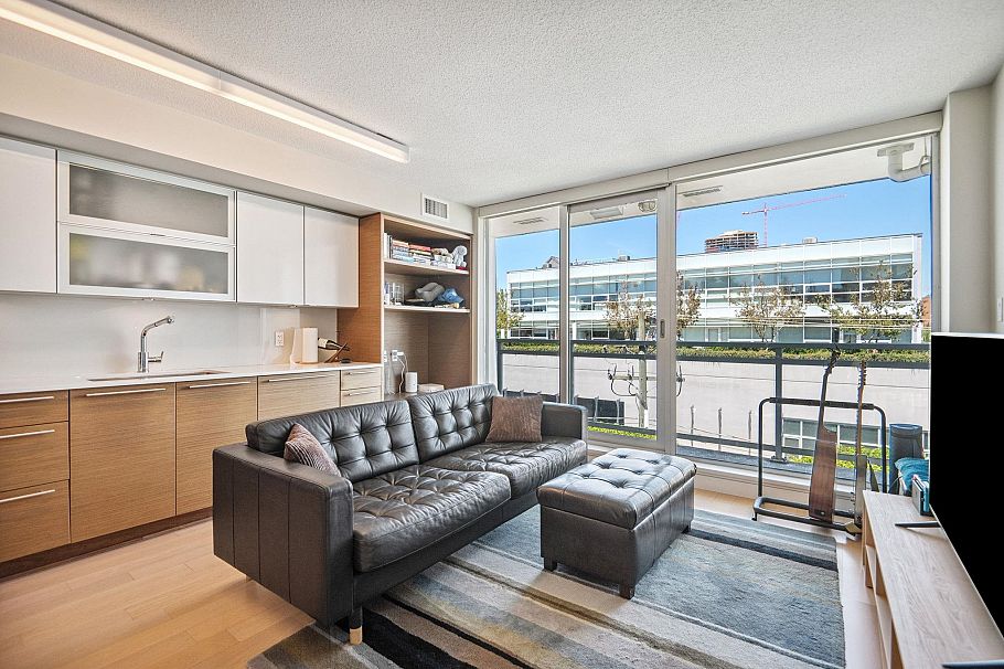 416 1635 West 3rd Avenue Vancouver, BC - 8