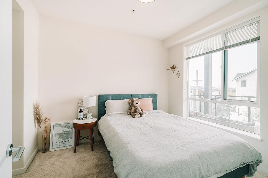 206 615 E 3rd Street North Vancouver, BC - 11