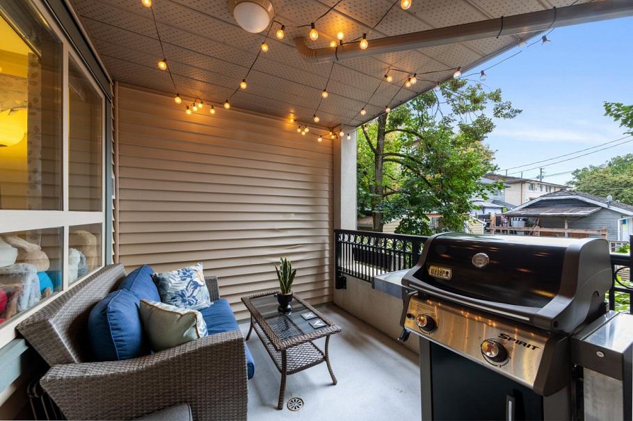 311 150 W 22nd Street North Vancouver, BC - 12