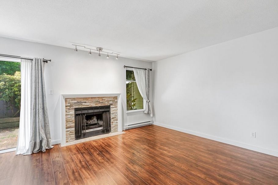 2886 Mt Seymour Parkway North Vancouver, BC - 3