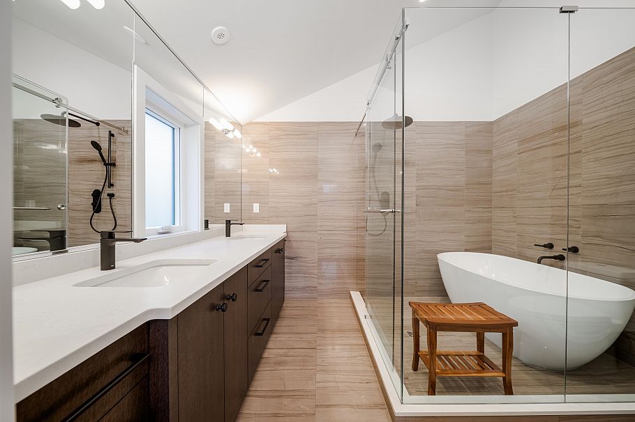 1138 E 26th Avenue Vancouver, BC - 31