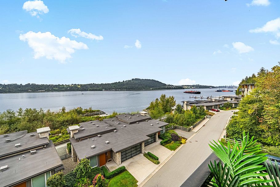 406 3873 Cates Landing Way North Vancouver, BC - 1