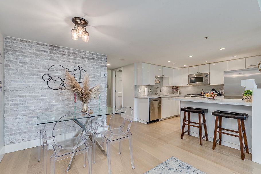 601 1128 Quebec Street Vancouver, BC - 9