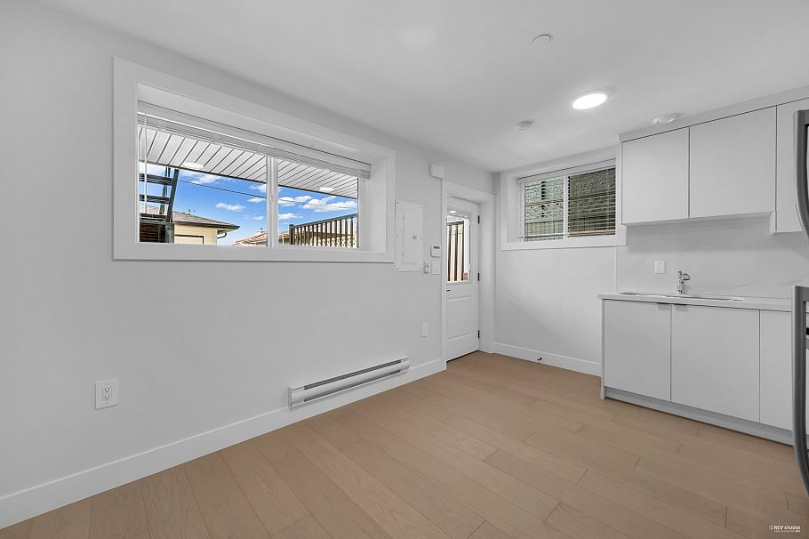 3417 Seaforth Drive Vancouver, BC - 29